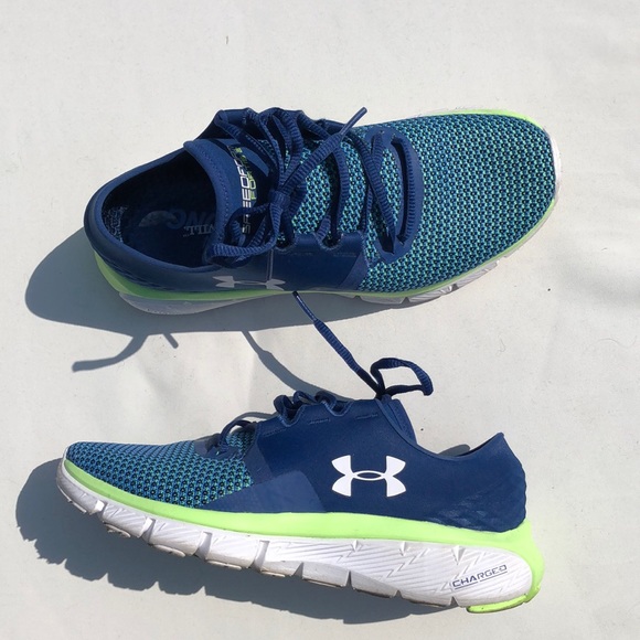 under armor speedform fortis 2